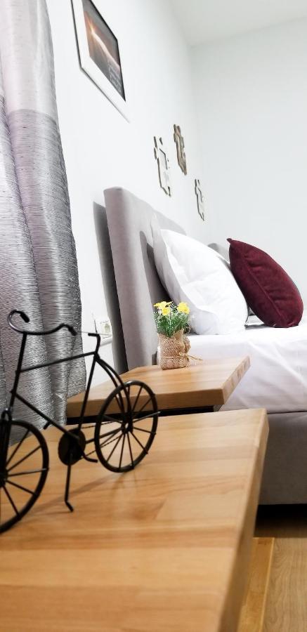 Spacious&Cozy Apartment - Ajia Apartment Tirana Zewnętrze zdjęcie